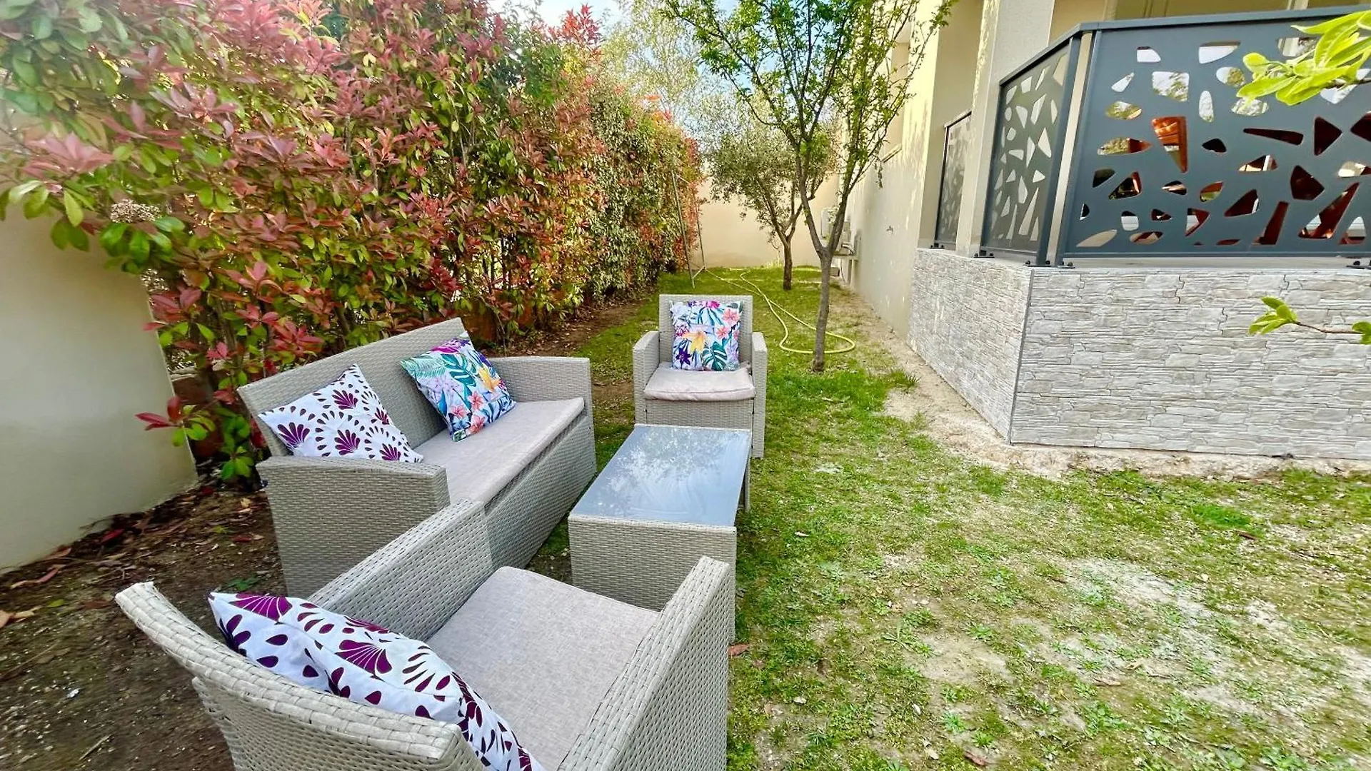 Villa Moderne Adapte Aux Pmr Carpentras 0*,  Frankrig
