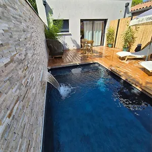 Le Cocoon - Jacuzzi, Sauna Et Piscine Privee Carpentras
